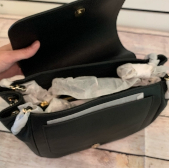 NWT Tory Burch Bombe Bag/ Leather/ Gorgeous - Picture 7 of 8